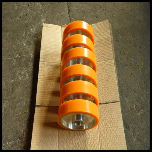 河北工廠加工 聚氨酯包膠輪 優質天輪襯塊 聚氨酯索道輪襯供應